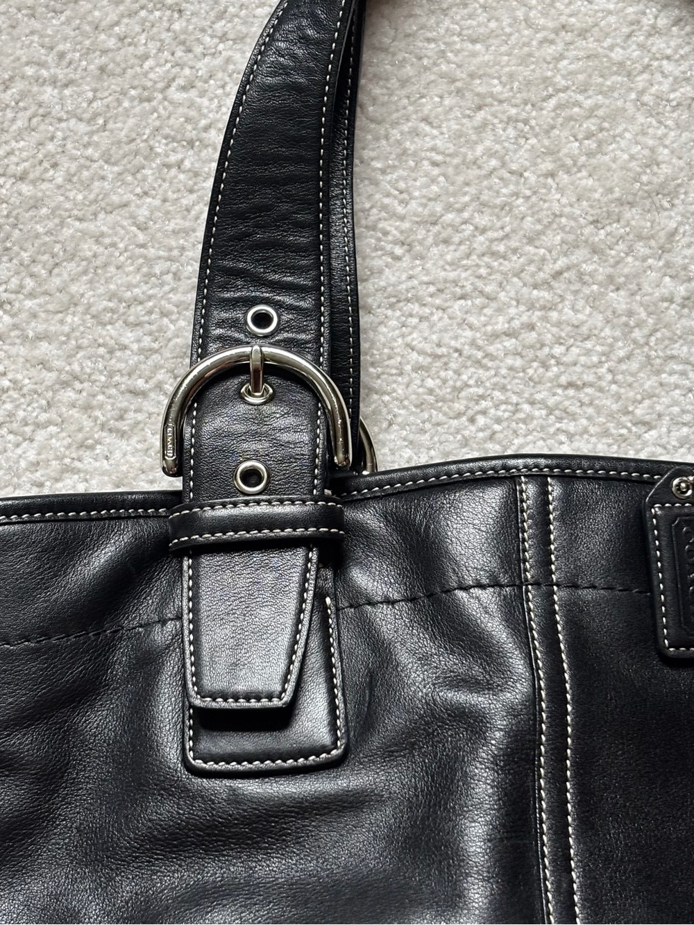 ⭐️Vintage COACH Black Leather Shoulder Handbag with dust bag - Picture 4 of 11
